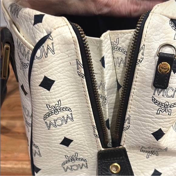 MCM Heritage Boston bag - Picture 6 of 15